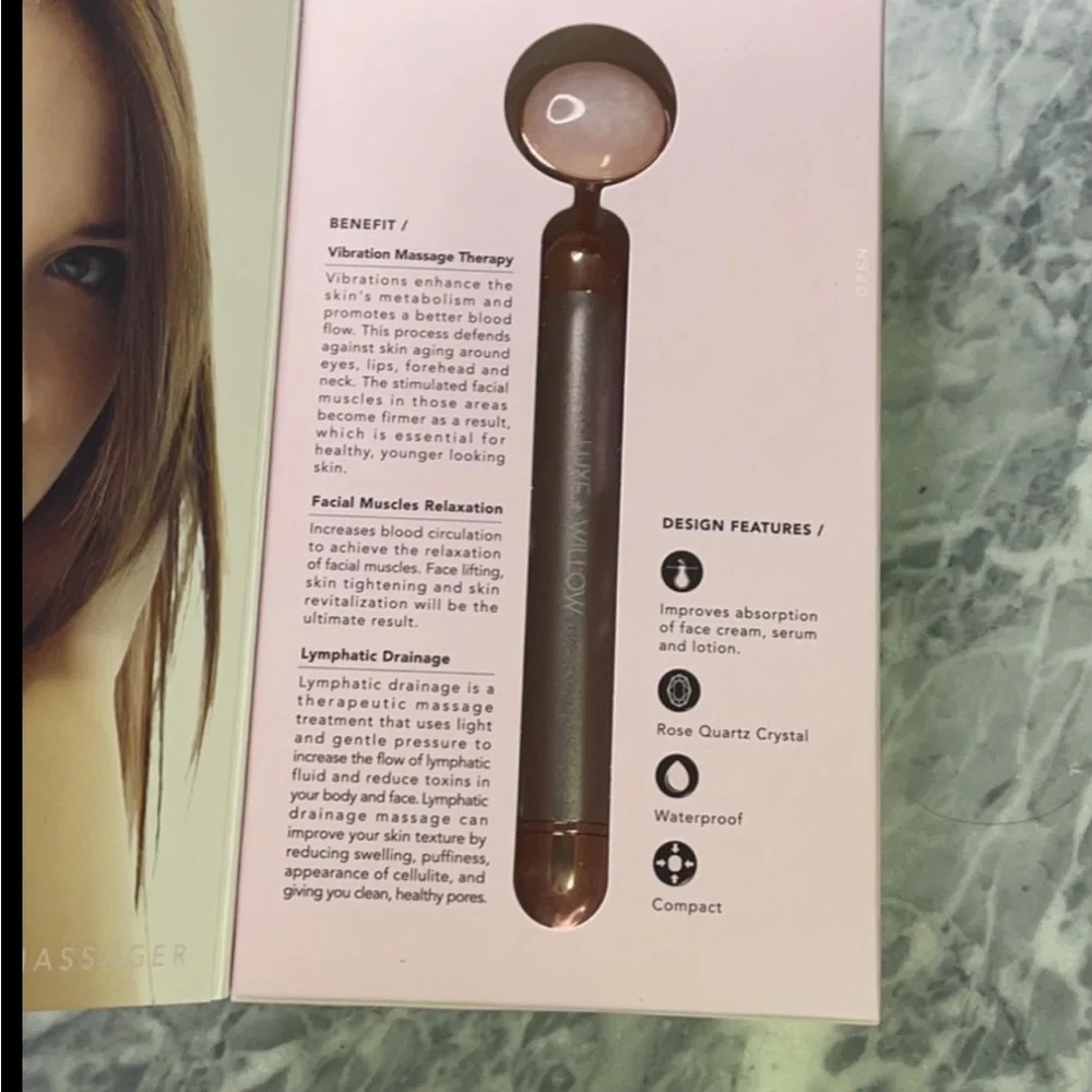 New Luxe and Willow L+W Bio‎ Rose Quartz Vibrating Facial Massager
